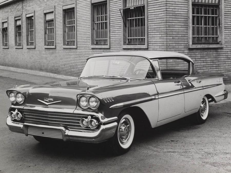  Chevrolet Bel Air Sport Sedan 1958 года  (фото 12 из 12)